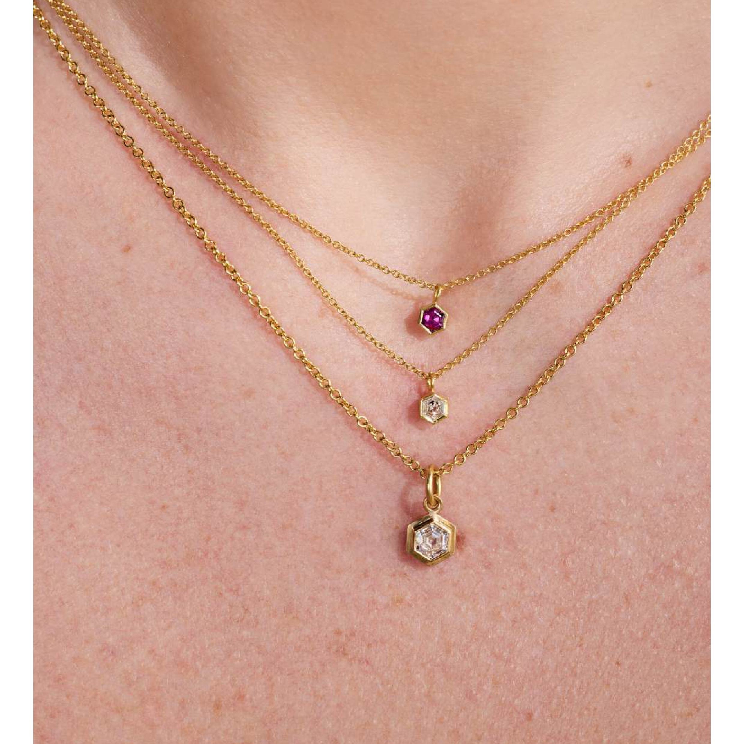 HEXA CRIMSON PENDANT – RUBY